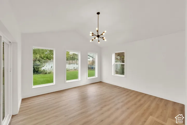 Dining/sunroom
