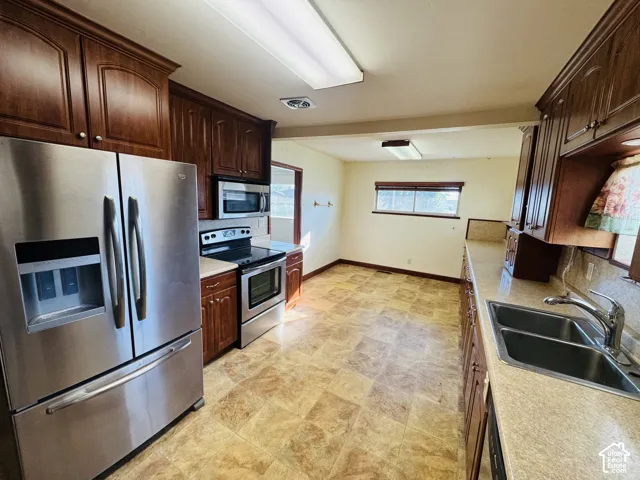 2798 S Hwy 10, Price, Utah 84501