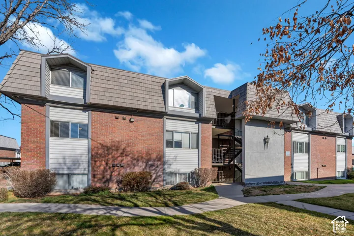 1676 N Hickory Ln, Provo, Utah 84604