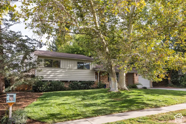 2775 E Loredell Dr, Holladay, Utah 84117
