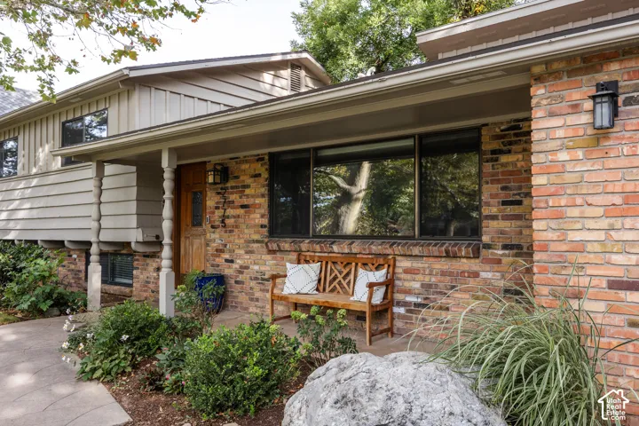 2775 E Loredell Dr, Holladay, Utah 84117