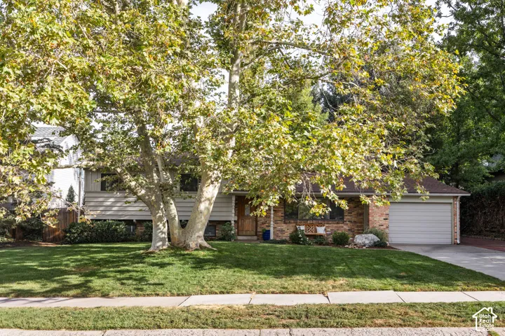 2775 E Loredell Dr, Holladay, Utah 84117