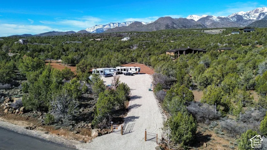 3842 S Canyon Cv, New Harmony, Utah 84757