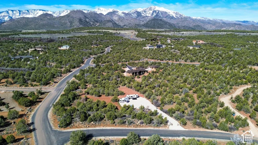 3842 S Canyon Cv, New Harmony, Utah 84757