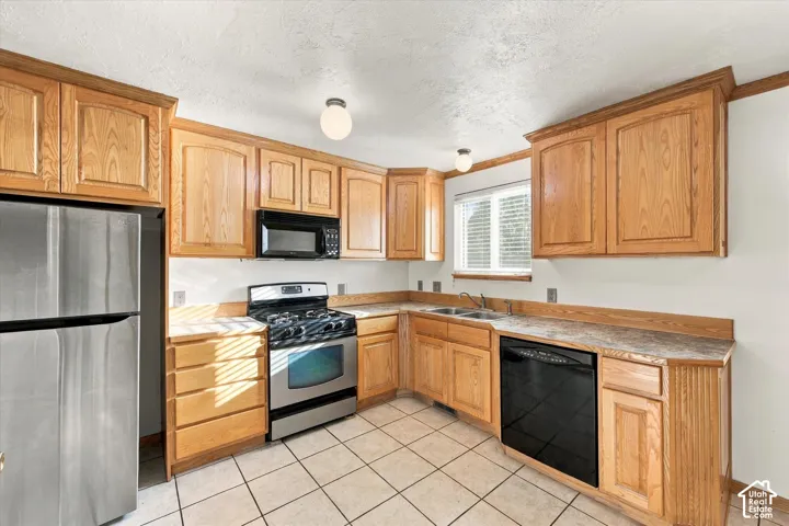 3959 S 6900 W, West Valley City, Utah 84128