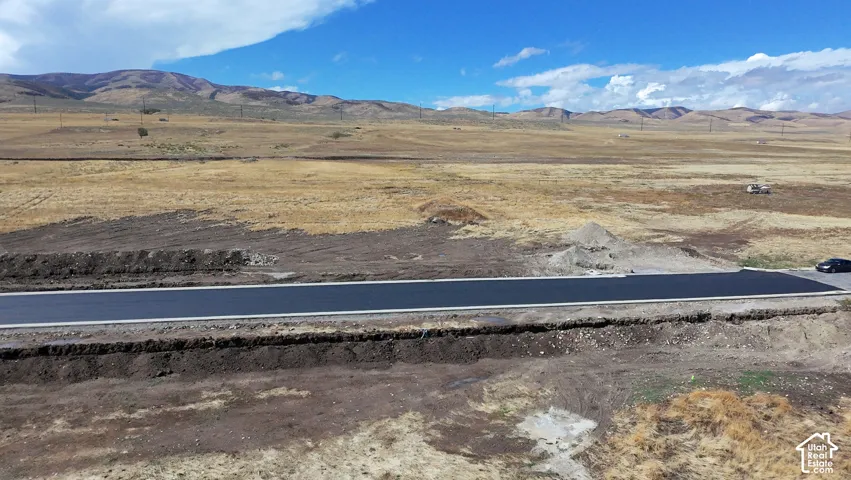 Road Looking West