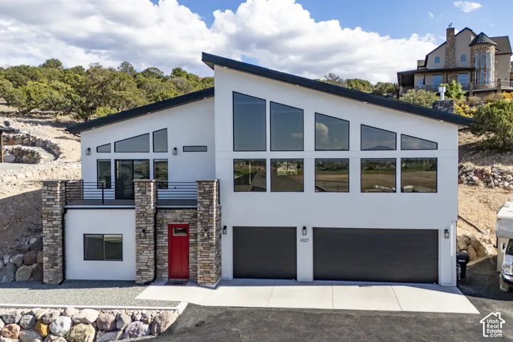 Contemporary architecture with an asymmetrical roofline