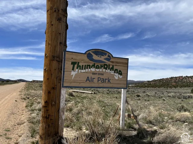 Welcome to Thunder Ridge Airpark