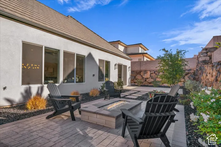 1568 E Black Brush Dr, Washington, Utah 84780