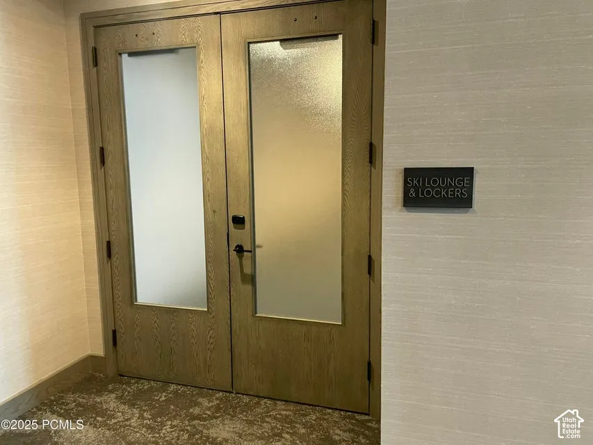 Owners ski lounge and private lockers