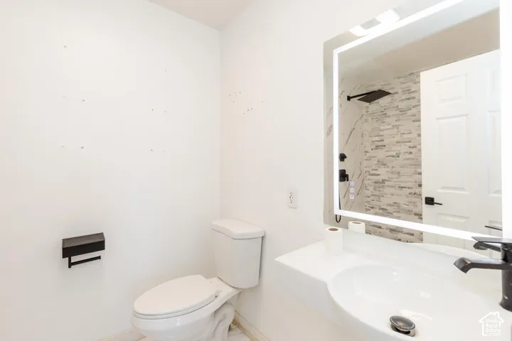 320 N 280 W, Providence, Utah 84332