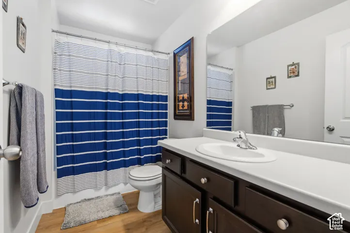 LVP flooring, large vanity.