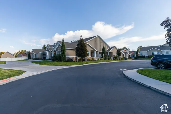 Exterior community