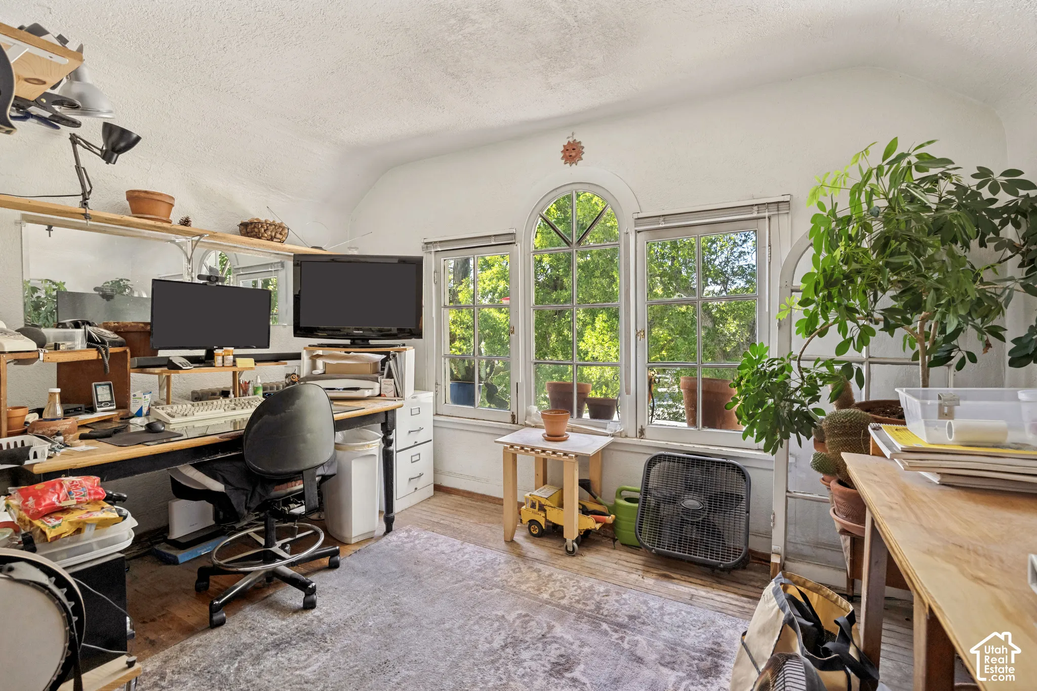 Unit 4 (1 Bedroom)