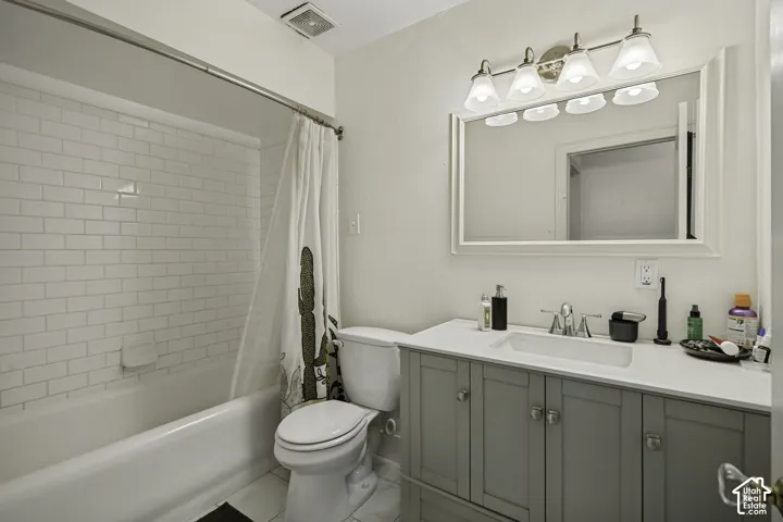 Unit 1 (1 Bedroom)