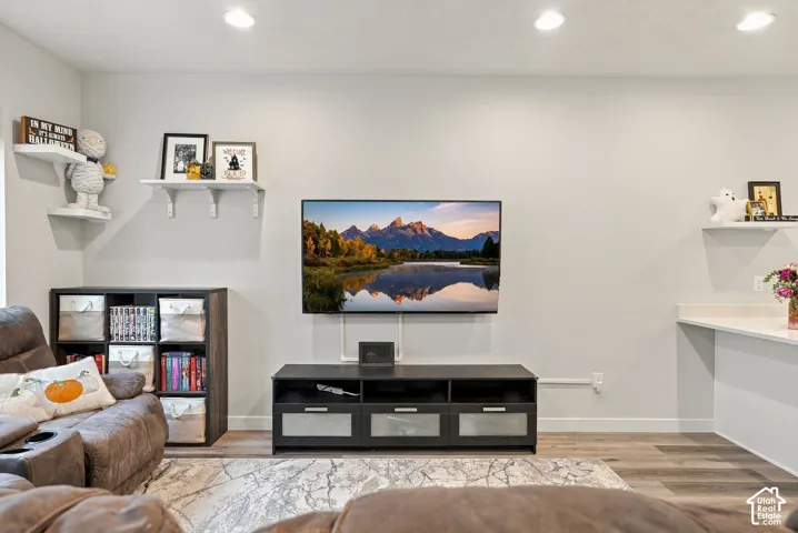 6914 S Static Peak Dr #249, West Jordan, Utah 84081