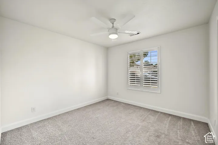 Neutral color palette with textured carpeting