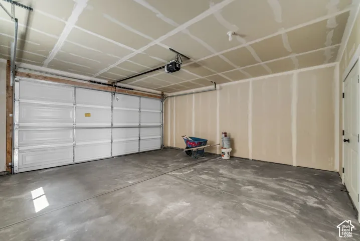 2-car garage