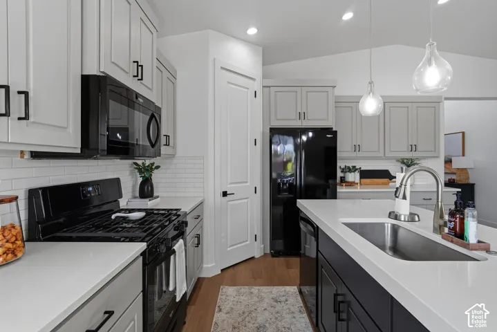1048 N Camino Agua, Washington, Utah 84780
