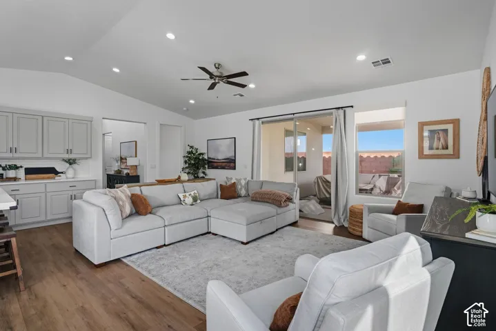 1048 N Camino Agua, Washington, Utah 84780