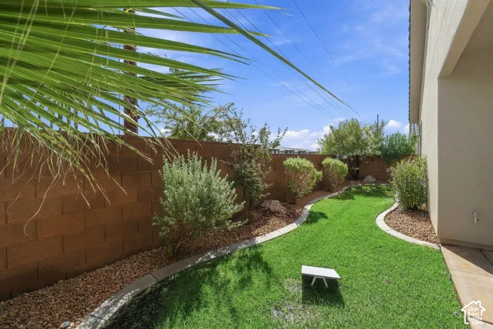 1048 N Camino Agua, Washington, Utah 84780