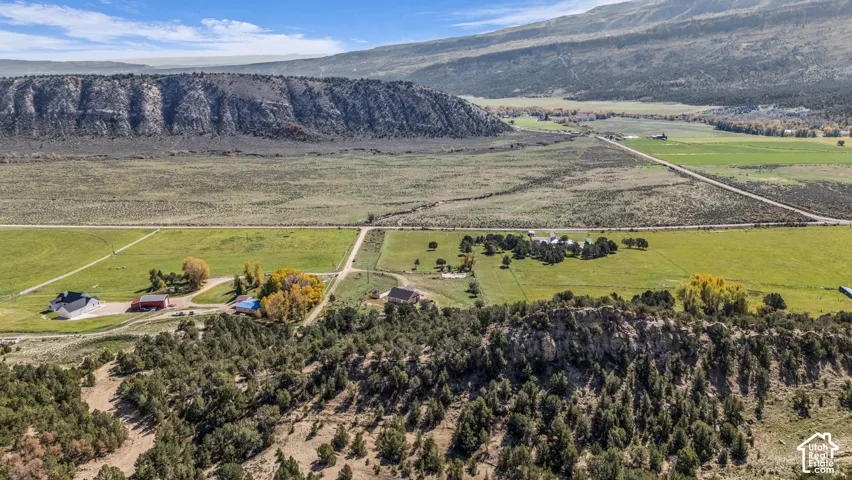 39792 W 7000 N, Tabiona, Utah 84072