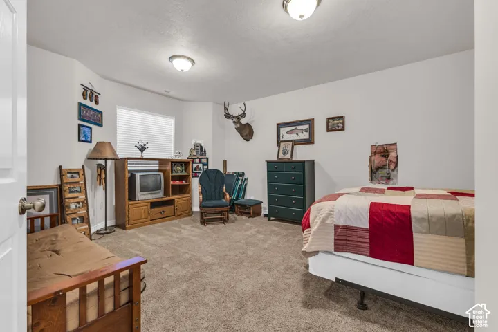 39792 W 7000 N, Tabiona, Utah 84072