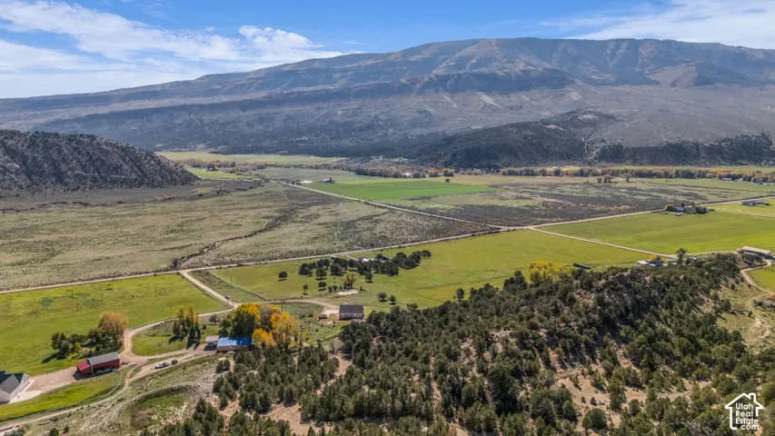 39792 W 7000 N, Tabiona, Utah 84072