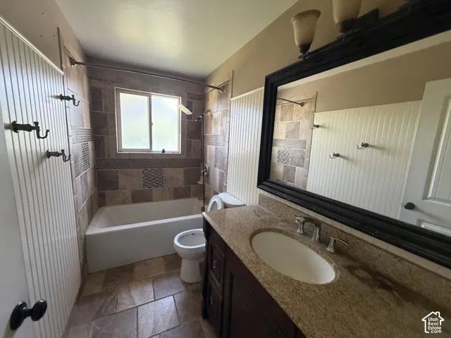 5939 S Hummel Dr, Salt Lake City, Utah 84118
