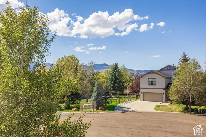 5705 N Narrow Leaf Ct, Summit Park, Utah 84098