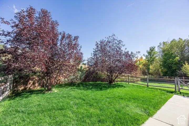 5705 N Narrow Leaf Ct, Summit Park, Utah 84098