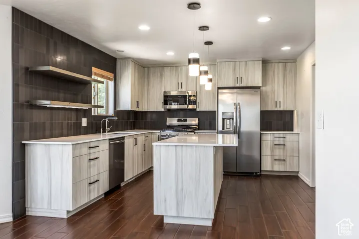 5705 N Narrow Leaf Ct, Summit Park, Utah 84098