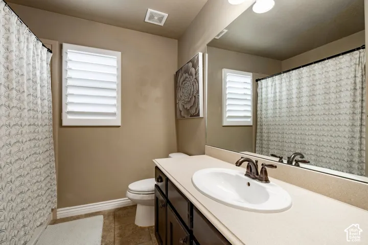 1648 S 2065 W, Woods Cross, Utah 84087