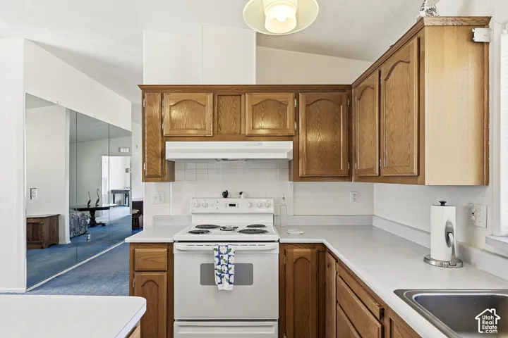30 N 200 W, Escalante, Utah 84726