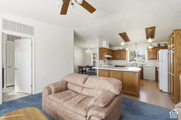 30 N 200 W, Escalante, Utah 84726