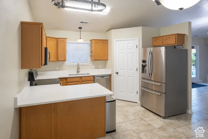 933 E 1040 S, Springville, Utah 84663