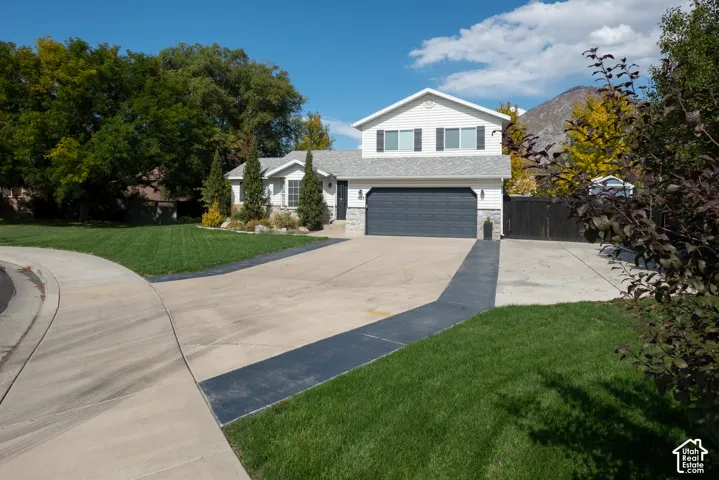 933 E 1040 S, Springville, Utah 84663