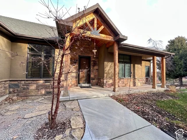 1748 N Randezvous Run, Garden City, Utah 84028