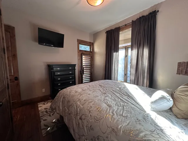 1748 N Randezvous Run, Garden City, Utah 84028
