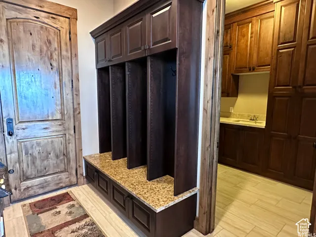 1748 N Randezvous Run, Garden City, Utah 84028