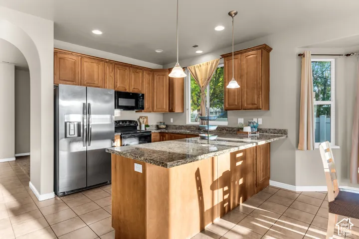 998 Berkshire Dr, North Salt Lake, Utah 84054