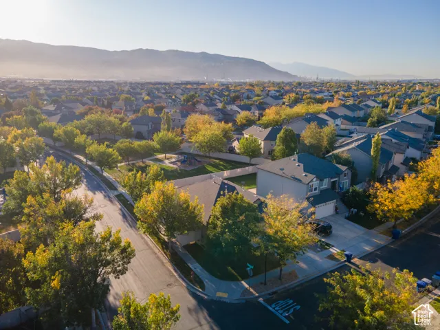 998 Berkshire Dr, North Salt Lake, Utah 84054