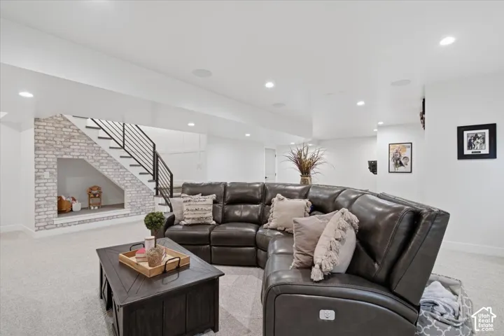 68 N Gray Fox Cir, Kaysville, Utah 84037