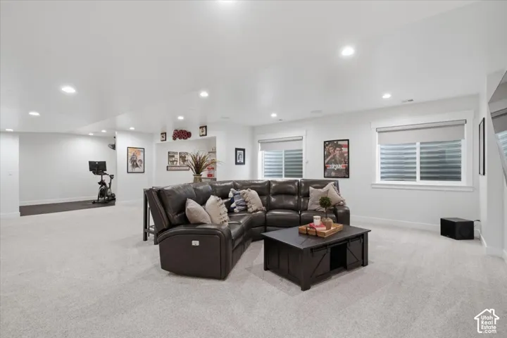 68 N Gray Fox Cir, Kaysville, Utah 84037