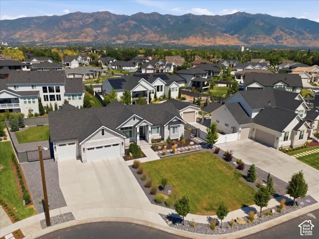 68 N Gray Fox Cir, Kaysville, Utah 84037