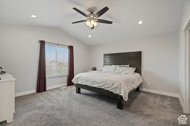 Primary with Walkin closet and en-suite bathroom