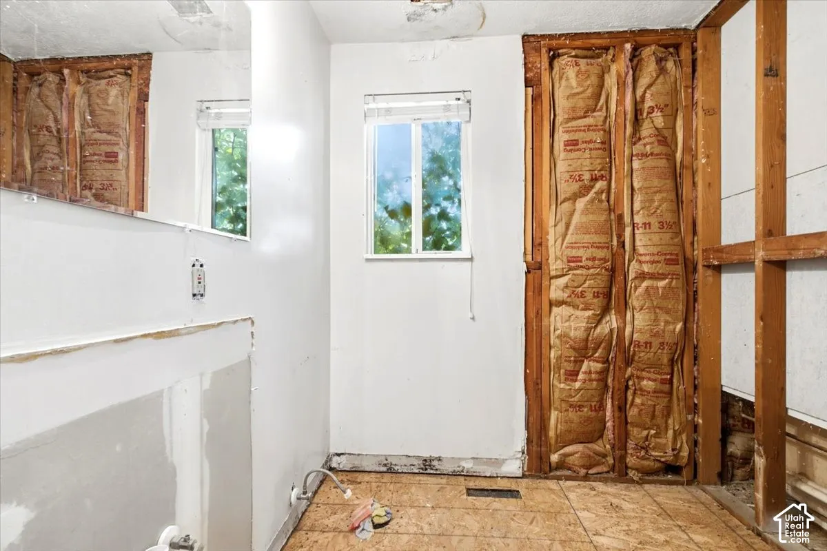 Studio apartment looking North.