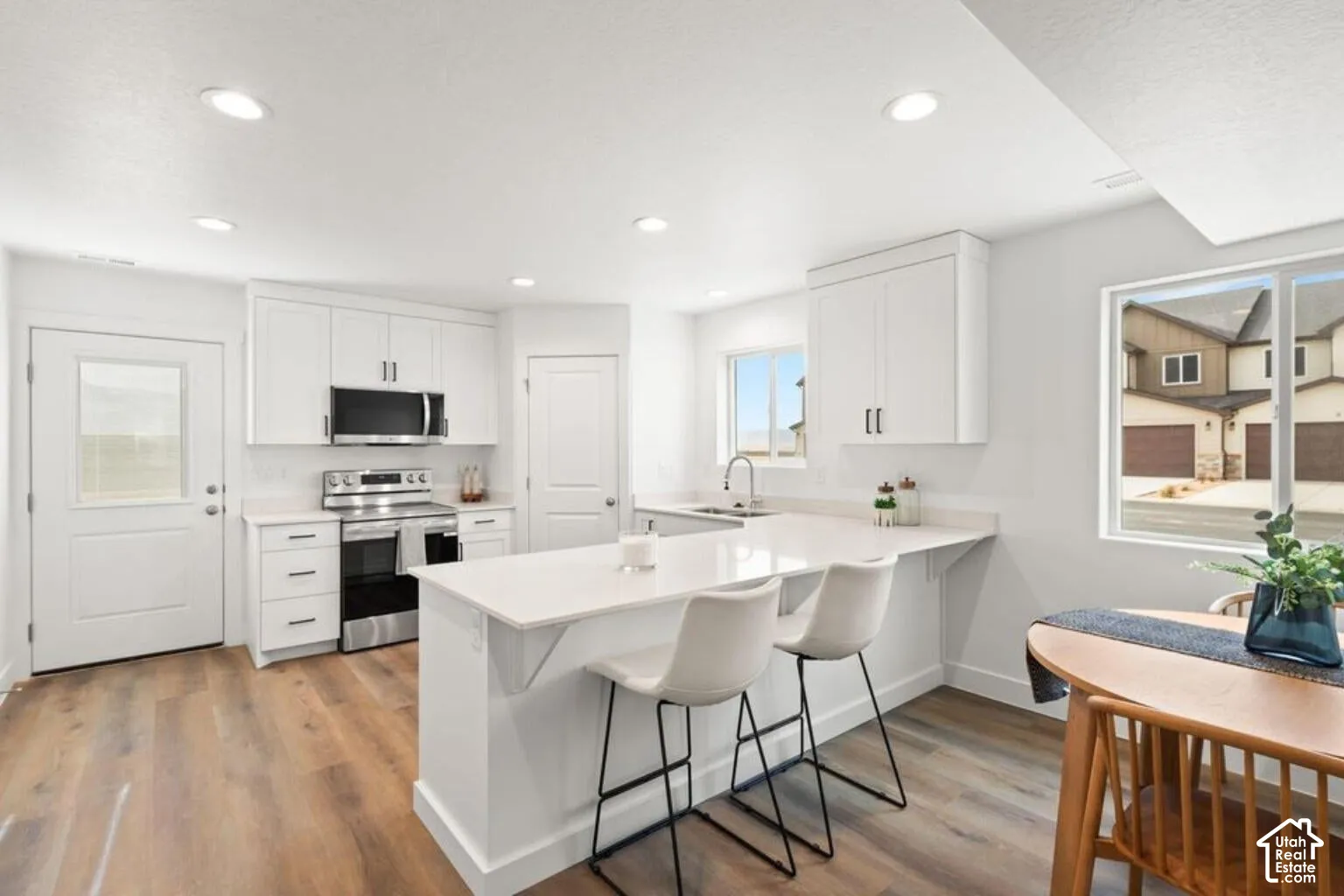 Photos of similar unit