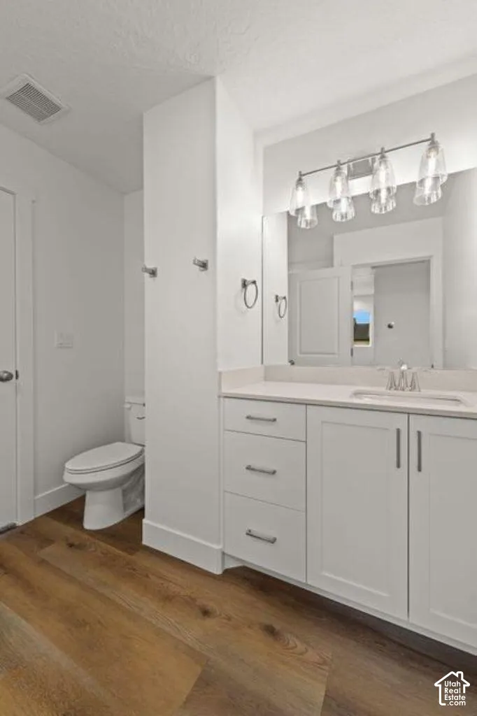 Photos of similar unit