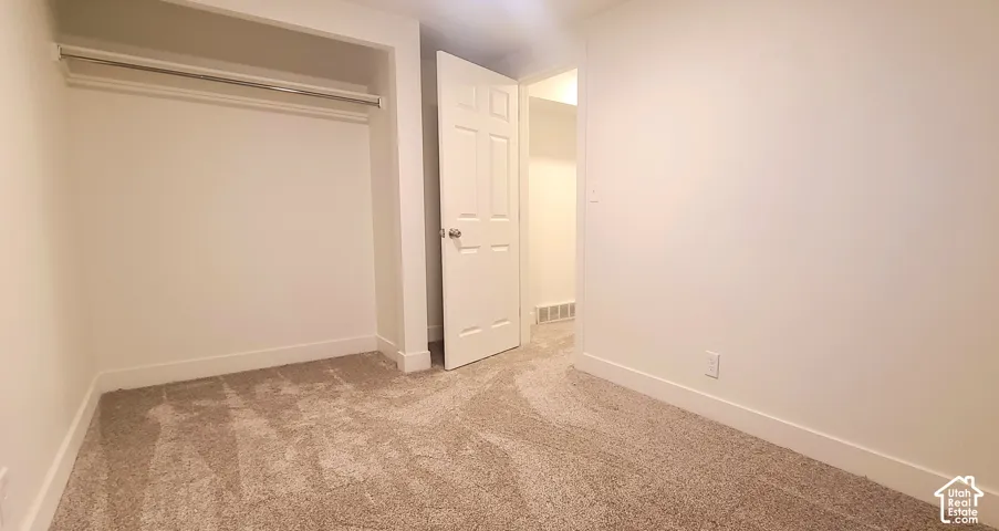 150 E 600 N #18, Kaysville, Utah 84037
